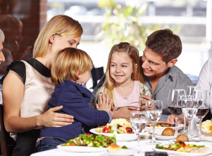 Espace brunch parents enfants Fontainebleau